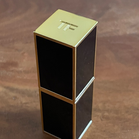 TOM FORD - Picture 3 of 9